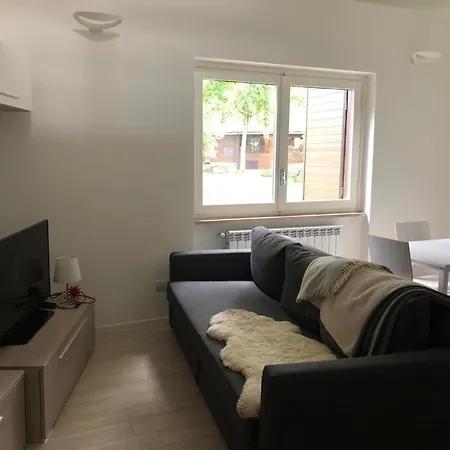 Homely アパート イスプラ